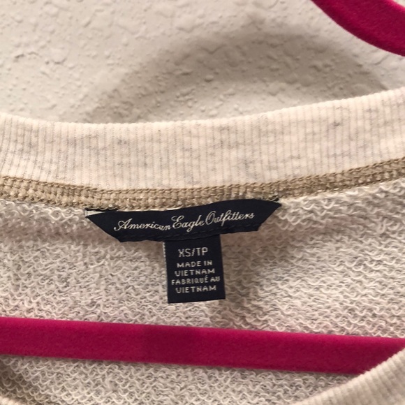 American Eagle Long Sleeve - Picture 2 of 5